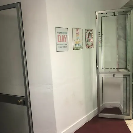 With 3 Bedrooms In Lisboa, With Wonderful View And Balc